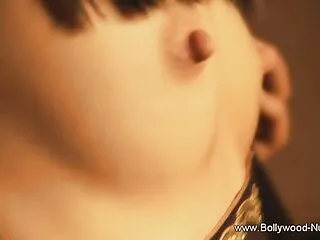 लारा लेटेक्स सेक्सी फिल्म फुल एचडी सेक्सी (मिल्फ मैजिक)