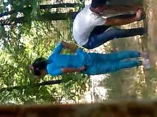 रूसी कैमवोर निर्देशों का एचडी सेक्सी मूवी हिंदी पालन करता है