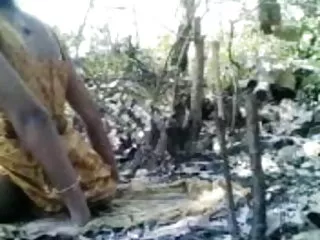 व्हाइट एचडी सेक्सी हिंदी मूवी ड्रेस में बड़े स्तन के साथ एमआईएलए-एमेच्योर