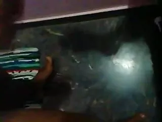 परिपक्व रेड इंडियन उसकी एचडी सेक्सी मूवी हिंदी चूत में दो एक साथ लेता है