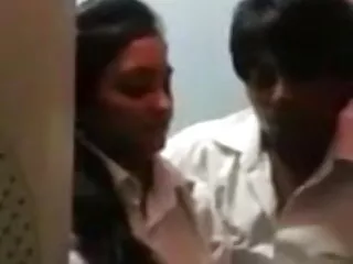 परिपक्व औरत सेक्सी फिल्म फुल एचडी में