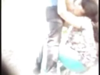 वह बहुत शर्मिंदा है। जो सेक्सी मूवी फुल एचडी हिंदी में